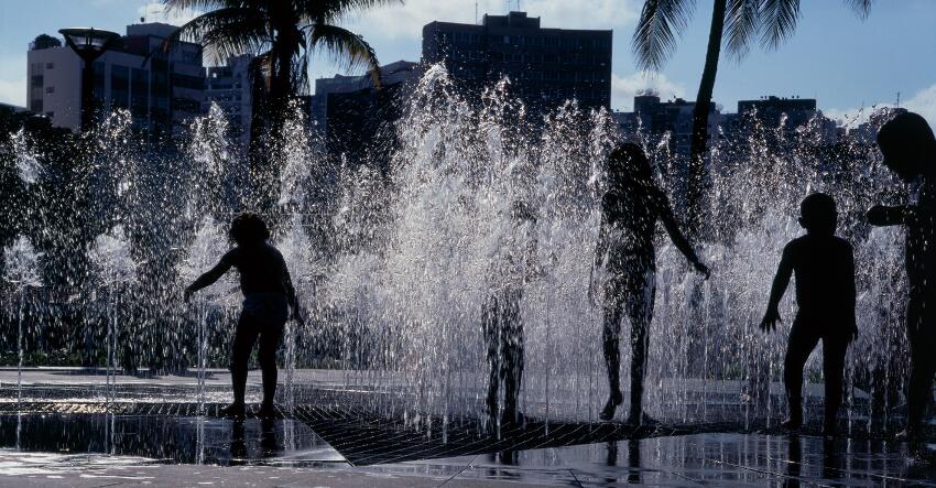 Praça Nossa Senhora da Luz. Salvador, Brasil. 2000