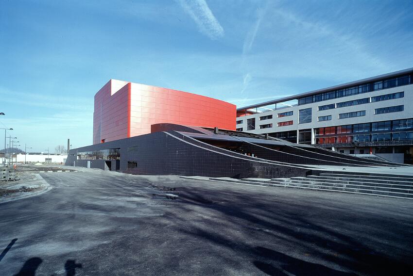 Le Phenix Théâtre de Valenciennes. Valenciennes, França. 1998