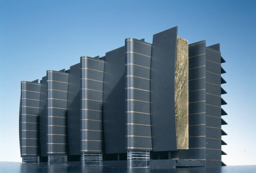 Urbanismo do Conjunto do Bairro da Prefeitura e Biblioteca Multimídia. Limoges, França. 1994