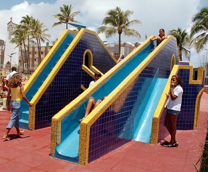 Praça Nossa Senhora da Luz. Salvador, Brasil. 2000